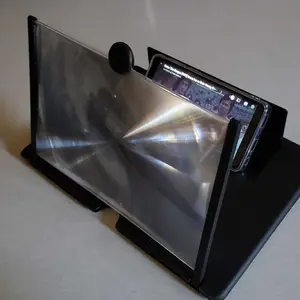 Customer photo of the Velique VisionPro phone screen magnifier